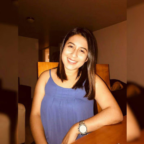 Meet your Posher, Ivana - Picture 1 of 1